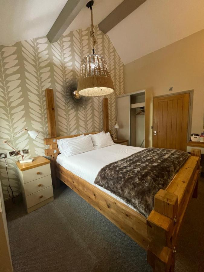 The Wheatsheaf Inn Onneley Eksteriør billede