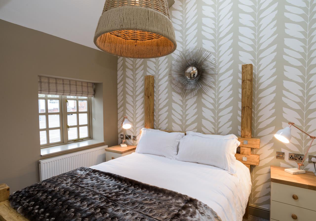The Wheatsheaf Inn Onneley Eksteriør billede