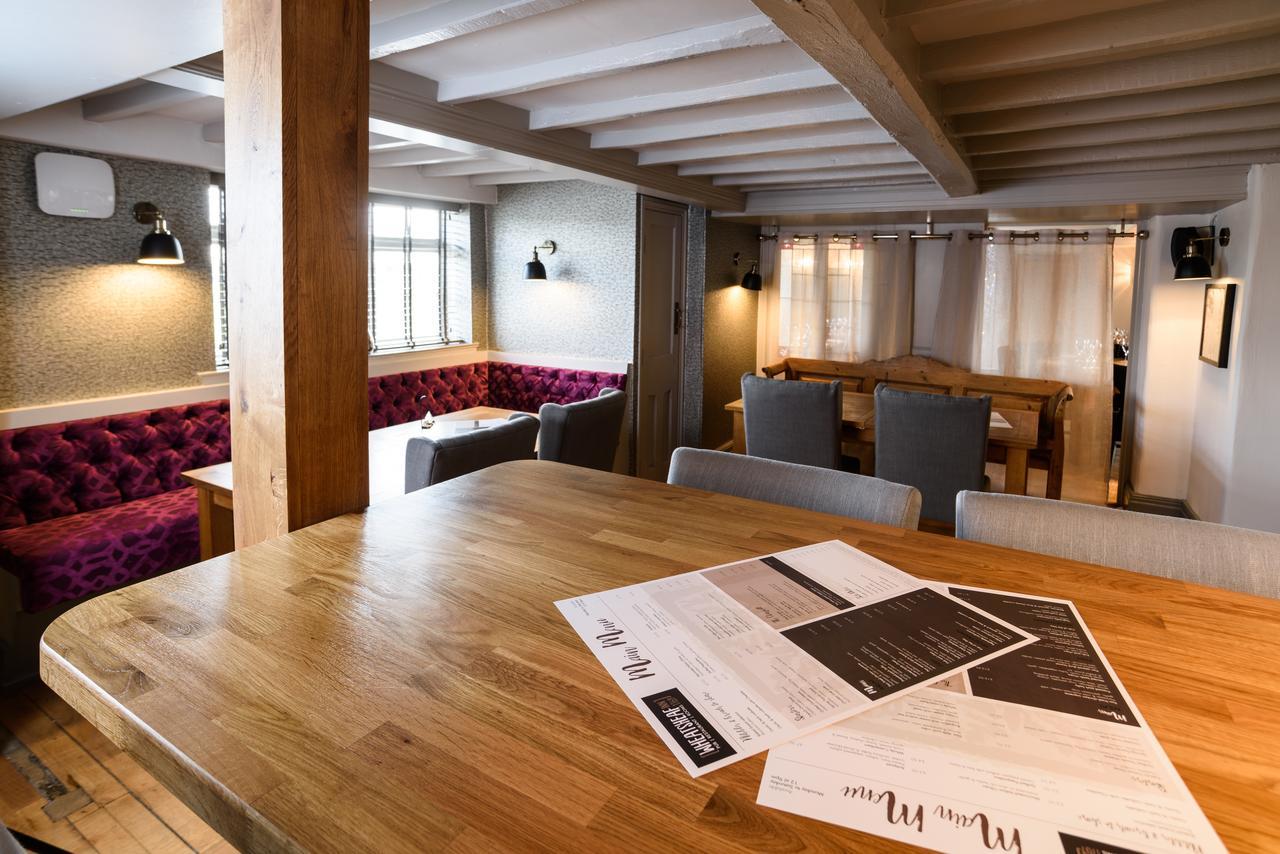 The Wheatsheaf Inn Onneley Eksteriør billede